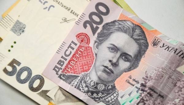 Податкова служба виявила схеми штучного поділу бізнесу, потенційні збитки для бюджету – 1,7 мільярда гривень.