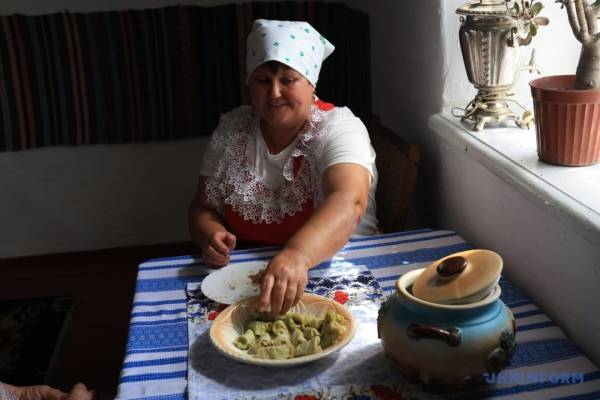 «Ух!» і голубці: як на півночі Одещини бережуть старовинні кулінарні звичаї 26 «Ух!» і голубці: як на півночі Одещини бережуть старовинні кулінарні звичаї 26