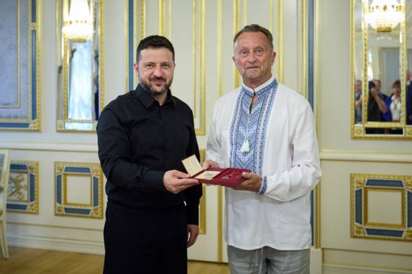 Зеленський обговорив із делегацією Світового конґресу українців шляхи посилення міжнародної допомоги Україні. 8 Зеленський обговорив із делегацією Світового конґресу українців шляхи посилення міжнародної допомоги Україні. 8