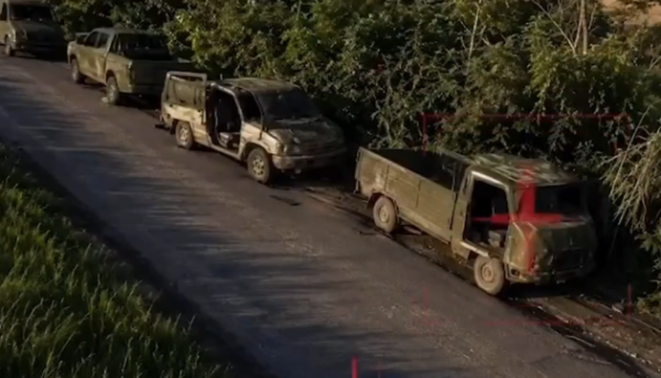 Бійці «Азову» завдали удару по російській колоні за майже 20 кілометрів від лінії фронту