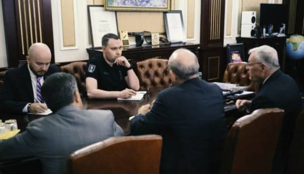 Буданов і Келлог обговорили перспективи спільного виробництва зброї Україною та США. 6