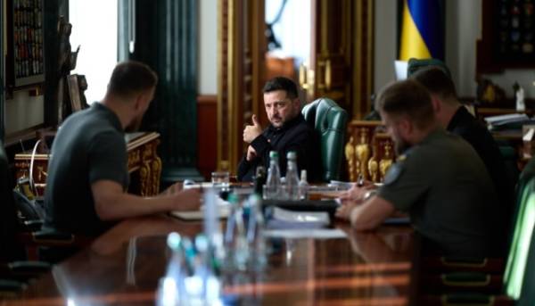 Зеленський підсумував операцію в Новоросійську: саме РФ може та має завершити цю війну