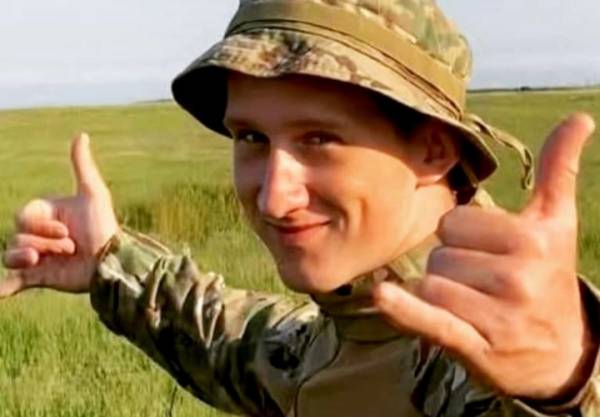 На згадку про захисника "Азову" Євгенія Логінова (позивний «Мальдер») 14