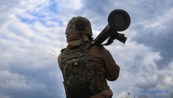 Росія завдала ударів по Україні, застосувавши чотири ракети “Циркон”, двадцять чотири ракети “Іскандер” та сто п’ятнадцять безпілотників.