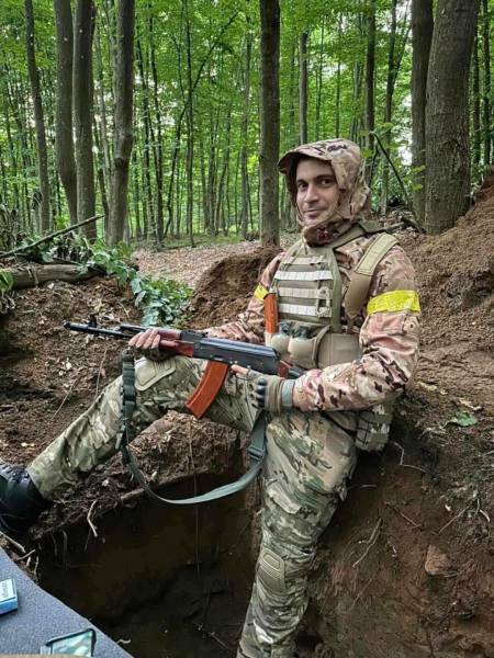 На честь штурмовика поліції Дмитра Ялохи (позивний «ЯД») 11 На честь штурмовика поліції Дмитра Ялохи (позивний «ЯД») 11