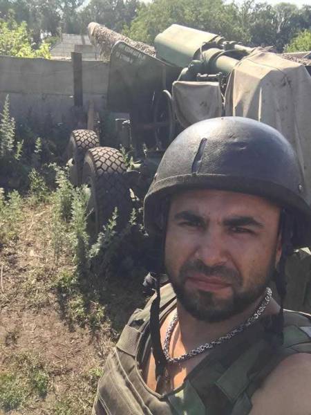 На згадку про старшого сержанта, навідника Романа Довгалюка (позивний «Бурий») 25 На згадку про старшого сержанта, навідника Романа Довгалюка (позивний «Бурий») 25