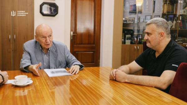 Скибицький та Горбулін обговорили шляхи протидії російській супутниковій системі зв'язку «Рассвет». 7 Скибицький та Горбулін обговорили шляхи протидії російській супутниковій системі зв'язку «Рассвет». 7