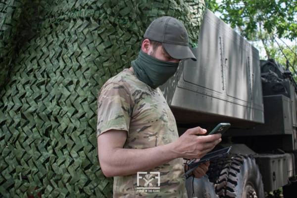Точність влучання РСЗВ HIMARS у цілі близька до 90% – артилерист «Крафт» 18