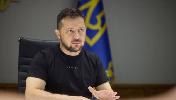 Російські сили випустили 35 ракет і 190 безпілотників протягом ночі по Україні – Зеленський 1 Російські сили випустили 35 ракет і 190 безпілотників протягом ночі по Україні – Зеленський 1