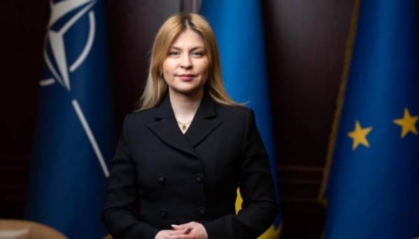 У САП пояснили причини вручення підозри Стефанішиній після її звільнення