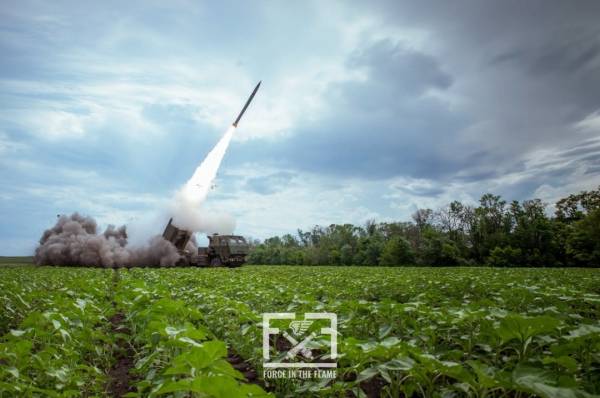 Точність влучання РСЗВ HIMARS у цілі близька до 90% – артилерист «Крафт» 15