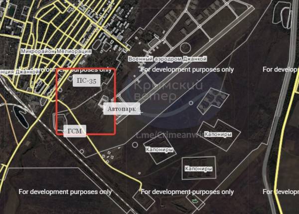 Велика пожежа сталася біля аеродрому Джанкой, що підтверджують супутникові знімки. 9