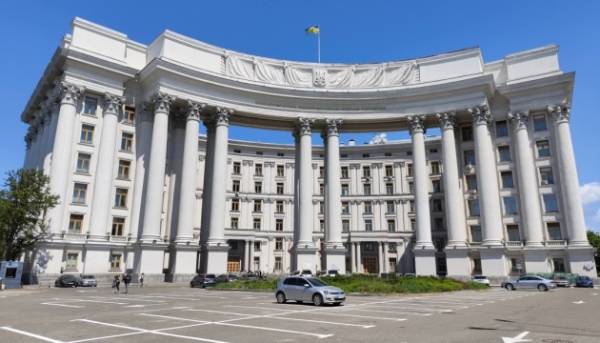 МЗС України закликає ОБСЄ дотримуватися послідовної позиції стосовно нелегітимності російських «виборів» на окупованих територіях.