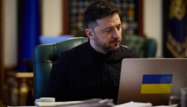 Зеленський відкликав ще шістьох послів та постійного представника України при ЮНЕСКО