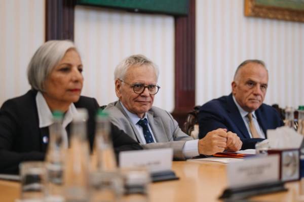 Керівник зустрівся з представниками наглядової ради Енергоатома. 5 Керівник зустрівся з представниками наглядової ради Енергоатома. 5