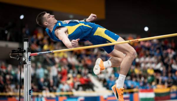 Головна 55 Дорощук посів п’яте місце на змаганнях зі стрибків…