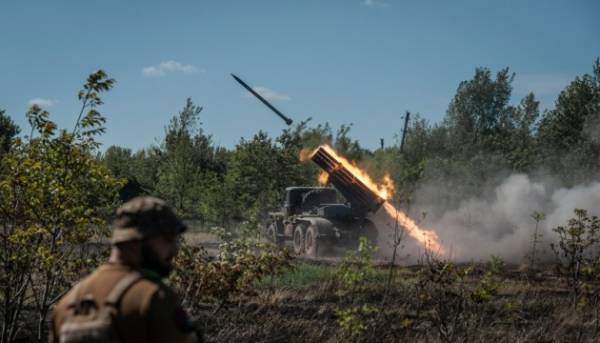 За минулу добу на лінії фронту відбулося 229 бойових зіткнень, переважно на Покровському та Костянтинівському напрямках. 9 За минулу добу на лінії фронту відбулося 229 бойових зіткнень, переважно на Покровському та Костянтинівському напрямках. 9