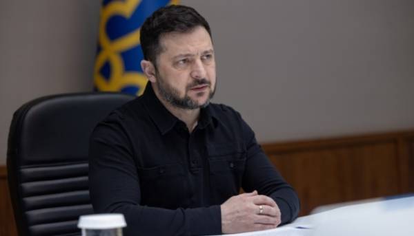 Зеленський надіслав вітання Польщі з нагоди Дня Війська.