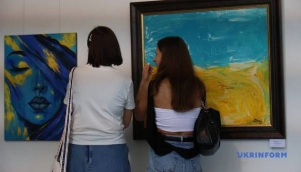 У столиці презентували експозицію, присвячену Дню Незалежності України 9 У столиці презентували експозицію, присвячену Дню Незалежності України 9