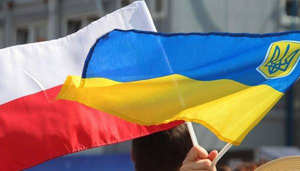 Українці зробили внесок у 2,7% до ВВП Польщі у 2024 році – МЗС