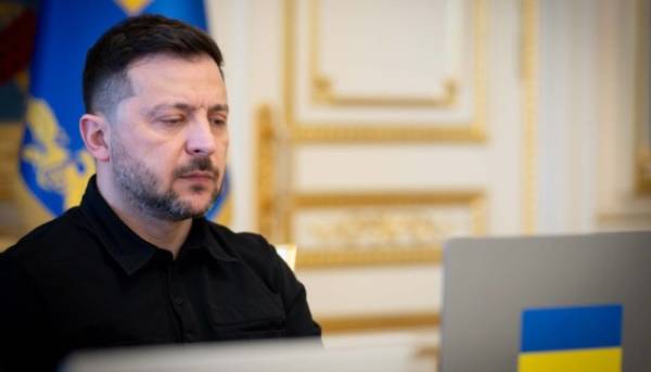 Американська аналітикиня запропонувала Президенту Зеленському чотирьох осіб на посаду посла.