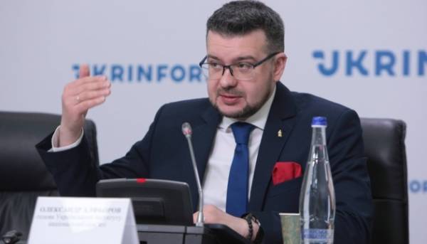 Алфьоров: Полковник Коновалець прагнув, щоб після його смерті останки перевезли до України