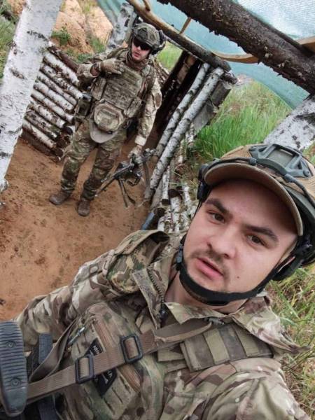 На згадку про бійця спецпідрозділу Андрія Нашору (позивний «Канада») 10 На згадку про бійця спецпідрозділу Андрія Нашору (позивний «Канада») 10