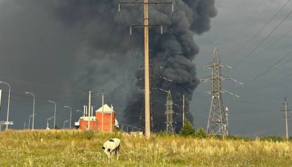 Служба безпеки України за 40 днів операції впливу на РФ уразила понад 100 важливих об'єктів. 18 Служба безпеки України за 40 днів операції впливу на РФ уразила понад 100 важливих об'єктів. 18