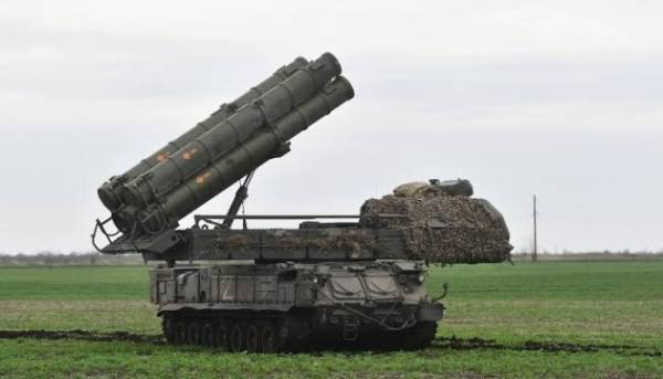 Українські військові знищили російський зенітно-ракетний комплекс «Бук-М3» на Луганщині, який коштує 45 мільйонів доларів.
