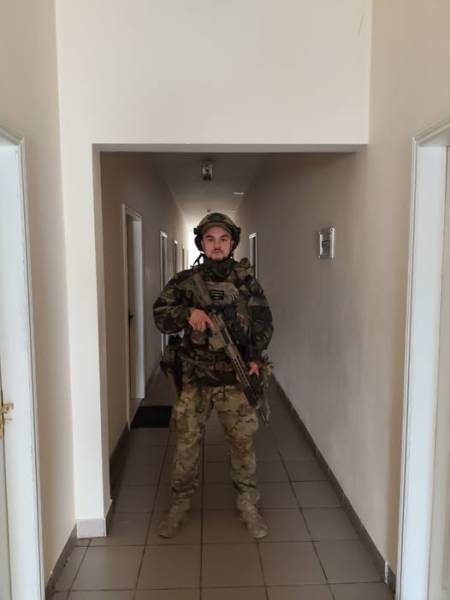 На згадку про бійця спецпідрозділу Андрія Нашору (позивний «Канада») 11 На згадку про бійця спецпідрозділу Андрія Нашору (позивний «Канада») 11