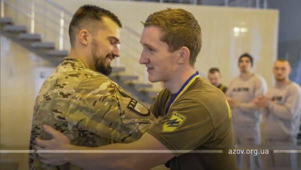 На згадку про захисника "Азову" Євгенія Логінова (позивний «Мальдер») 15