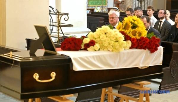 У столиці віддали шану польському добровольцю, який поліг у Харкові.