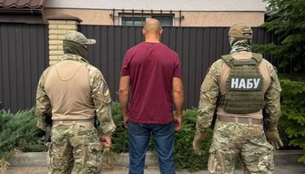 4,5 мільйона гривень за впровадження РЕБ для ЗСУ: двох військових викрили на одержанні хабара