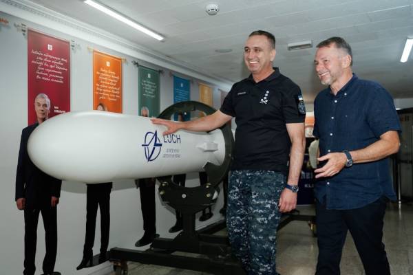 Годинник "Нептун" випустили на честь удару по крейсеру "Москва". 31 Годинник "Нептун" випустили на честь удару по крейсеру "Москва". 31