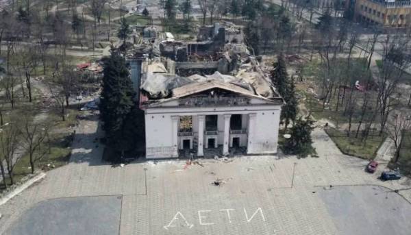Росіяни створили фільм-підробку про знищення Маріупольського драмтеатру – Лубінець
