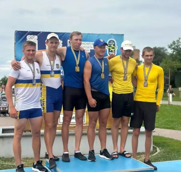 Миколаївські веслувальники здобули медалі на чемпіонаті України