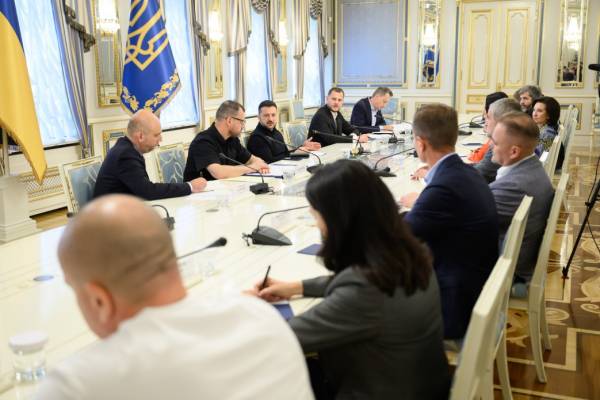 Президент анонсував розширення програми доступних кредитів для бізнесу 8