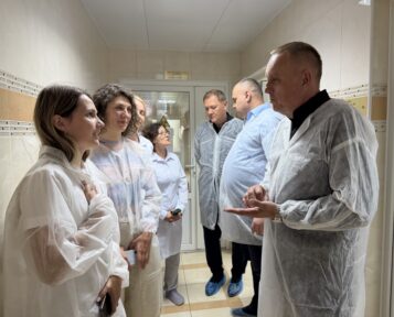 Держлікслужба контролює модернізацію Центральної лабораторії 15 Держлікслужба контролює модернізацію Центральної лабораторії 15