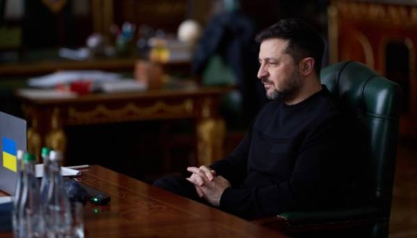 Зеленський: Зупинімо божевільну російську війну разом