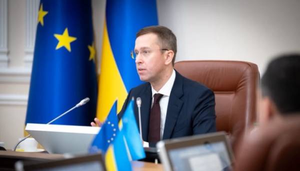Україна на шляху до €1,45 мільярда: уряд подав законопроєкти до ВР 10