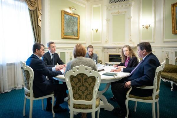 Корецький обговорив з послами Франції та Британії ключові питання співпраці 9