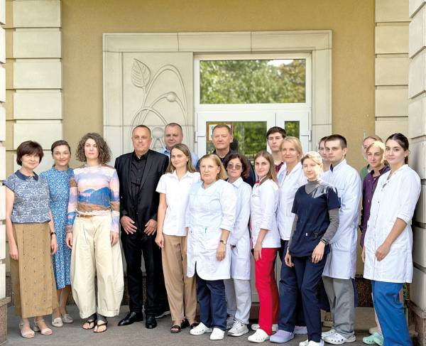 Головна 40 Директор Держлікслужби: Ліки проходять суворий контроль перед потраплянням до аптек