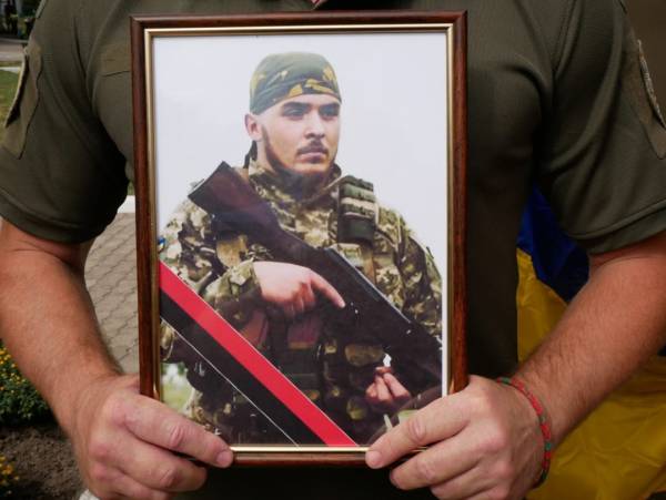 Подвиг «Берса»: Україна шанує пам'ять Юрія Пивоварова 7 Подвиг «Берса»: Україна шанує пам'ять Юрія Пивоварова 7
