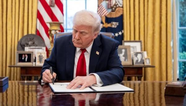 Трамп схвалив "закон Грема" про нові санкції 2 Трамп схвалив "закон Грема" про нові санкції 2