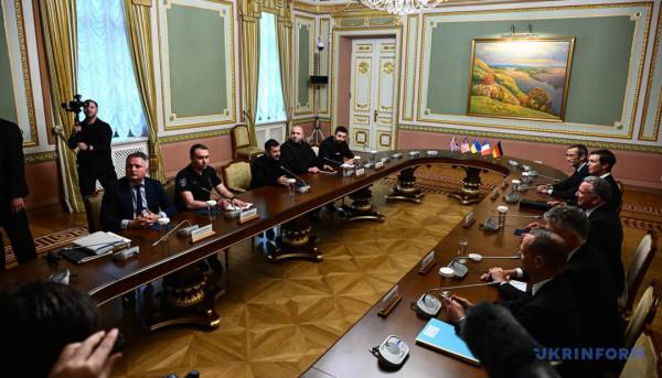 Київ став ареною переговорів України з представниками Трампа 7