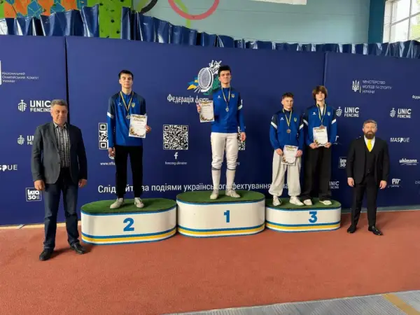 Миколаївські фехтувальники здобули медалі на національному чемпіонаті 4 Фехтувальники Миколаївщини вибороли нагороди на чемпіонаті України. Фото: Управління молоді та спорту Миколаївської ОВА