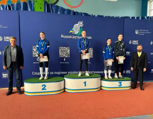 Миколаївські фехтувальники здобули медалі на національному чемпіонаті