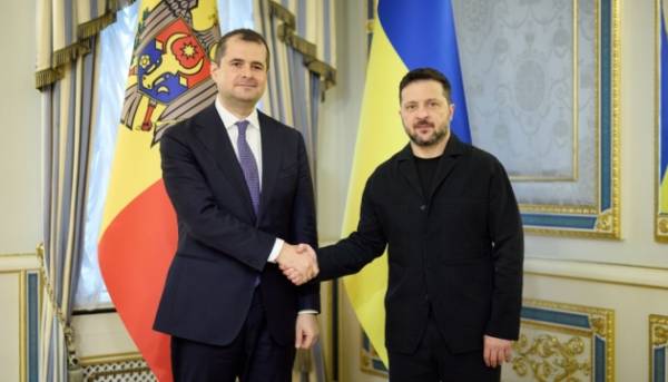Зеленський і прем’єр Молдови обговорили зміцнення військової співпраці та спільні проєкти