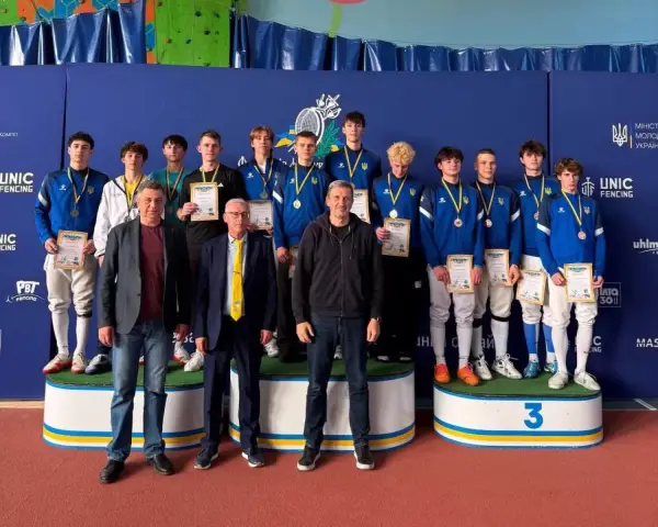 Миколаївські фехтувальники вибороли дві медалі на чемпіонаті України 4 Фехтувальники з Миколаєва здобули дві медалі чемпіонату України.