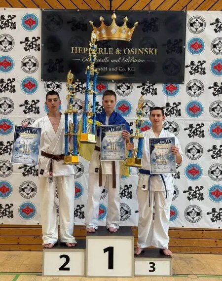 Головна 51 Херсонські каратисти здобули медалі чемпіонату Європи